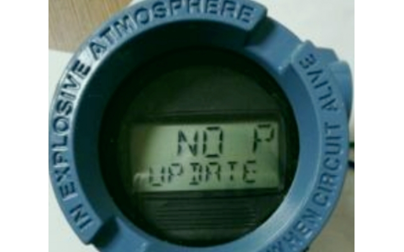 压力变送器显示故障案例分析